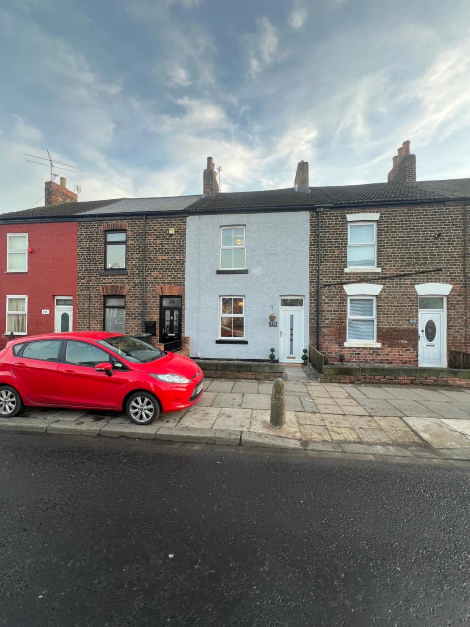 Cosy Home Perfect For Families And Contractors With Free Parking Darlington  Exteriör bild