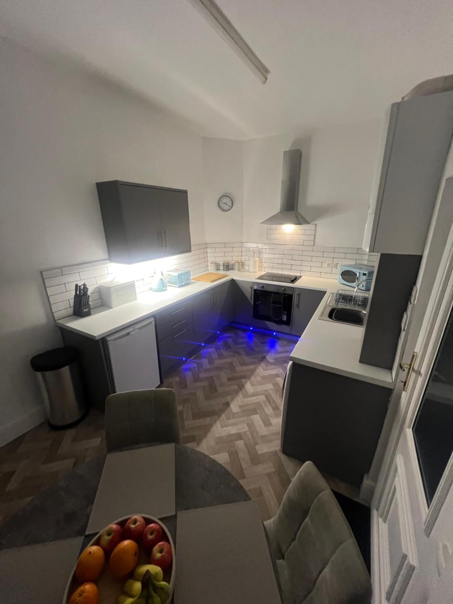 Cosy Home Perfect For Families And Contractors With Free Parking Darlington  Exteriör bild