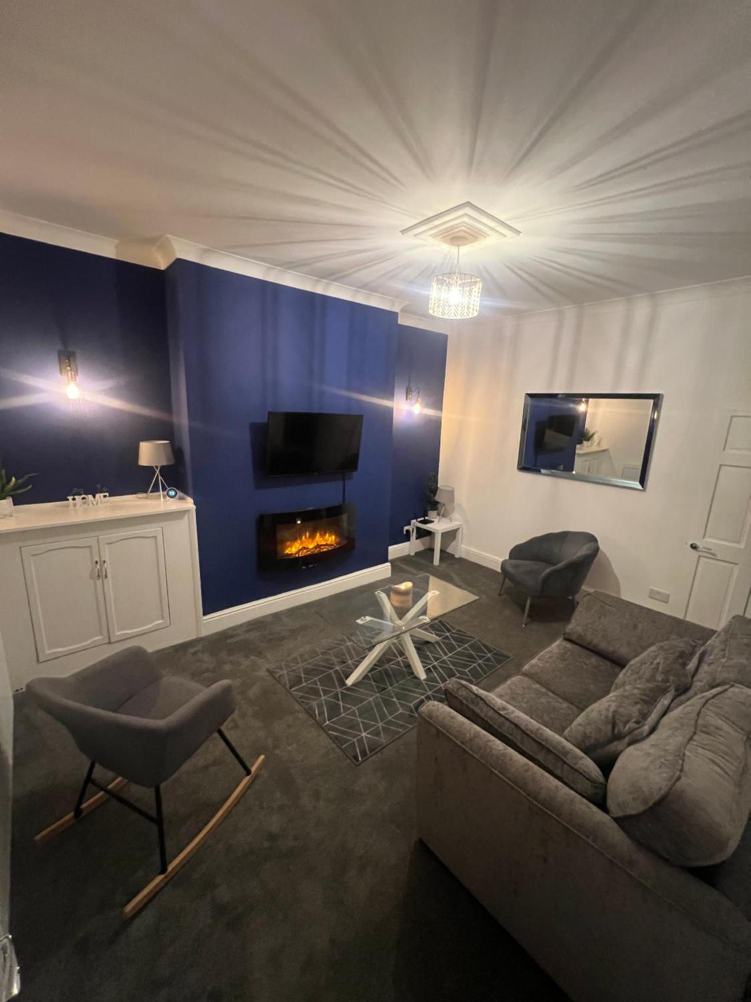 Cosy Home Perfect For Families And Contractors With Free Parking Darlington  Exteriör bild